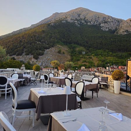 Hotel Mastrodattia Celano Bagian luar foto